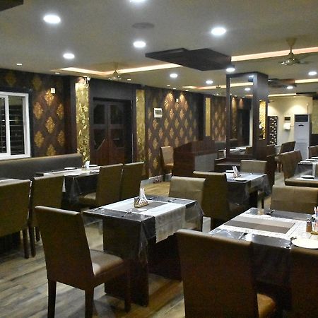 Hotel Daftari Palace Kishanganj 외부 사진