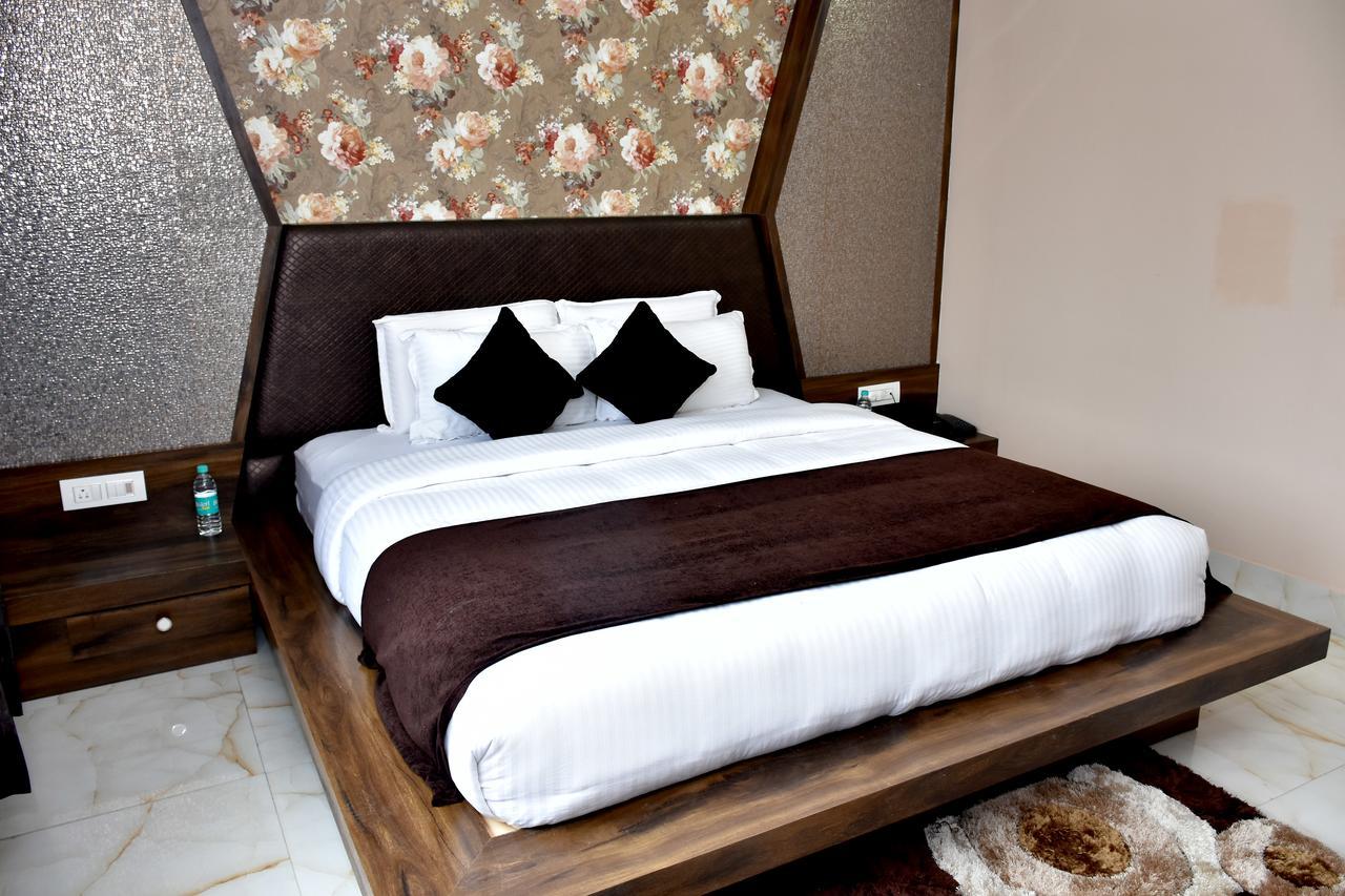 Hotel Daftari Palace Kishanganj 외부 사진