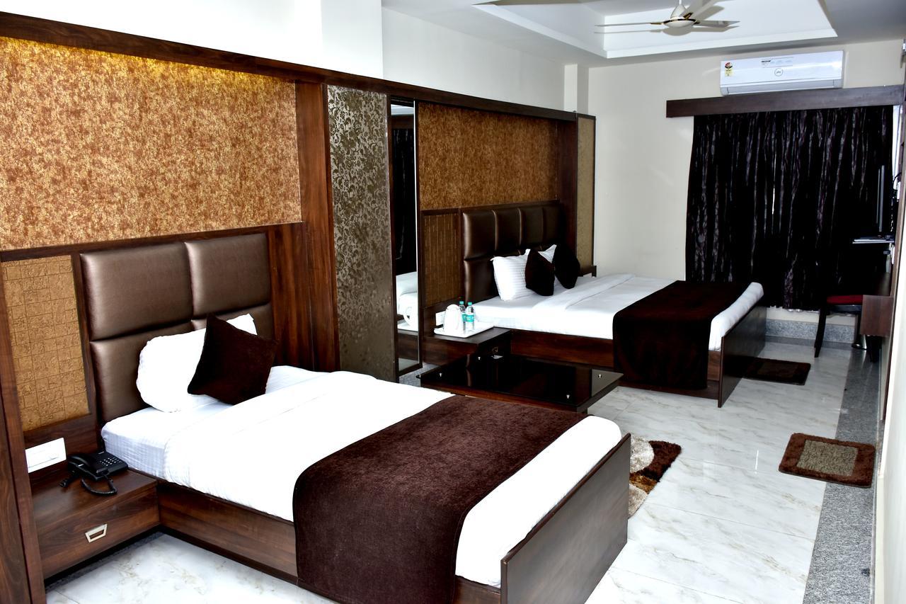Hotel Daftari Palace Kishanganj 외부 사진