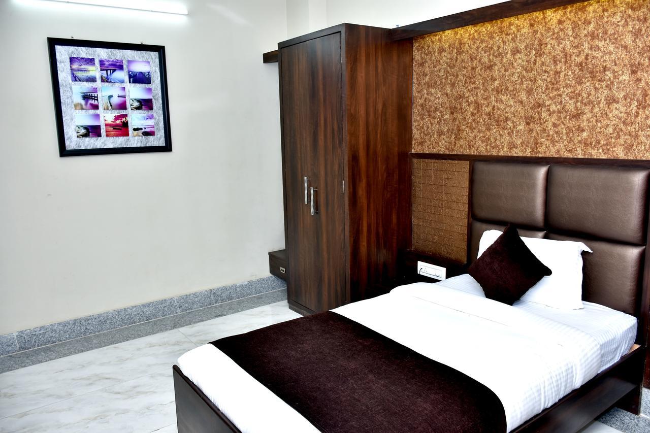 Hotel Daftari Palace Kishanganj 외부 사진