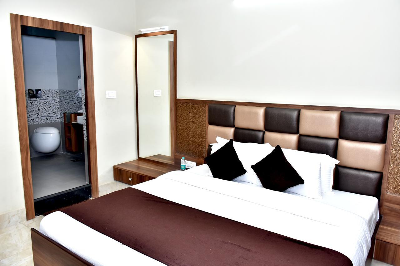 Hotel Daftari Palace Kishanganj 외부 사진