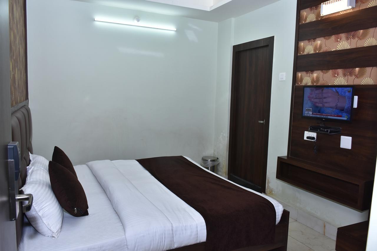 Hotel Daftari Palace Kishanganj 외부 사진